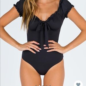 princess polly bodysuit